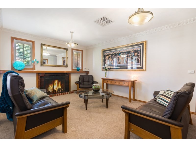 6 Fredman Court, Dingley Village VIC 3172