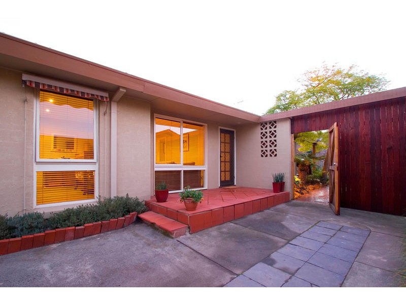 29 Timms Crescent, Dingley Village VIC 3172