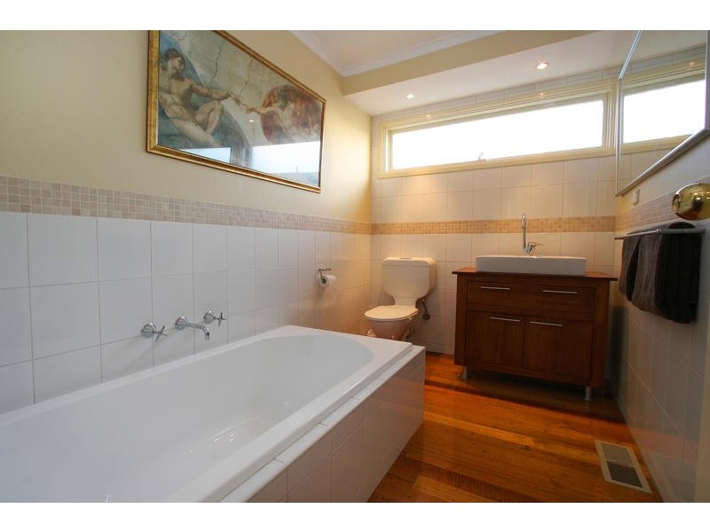 29 Timms Crescent, Dingley Village VIC 3172