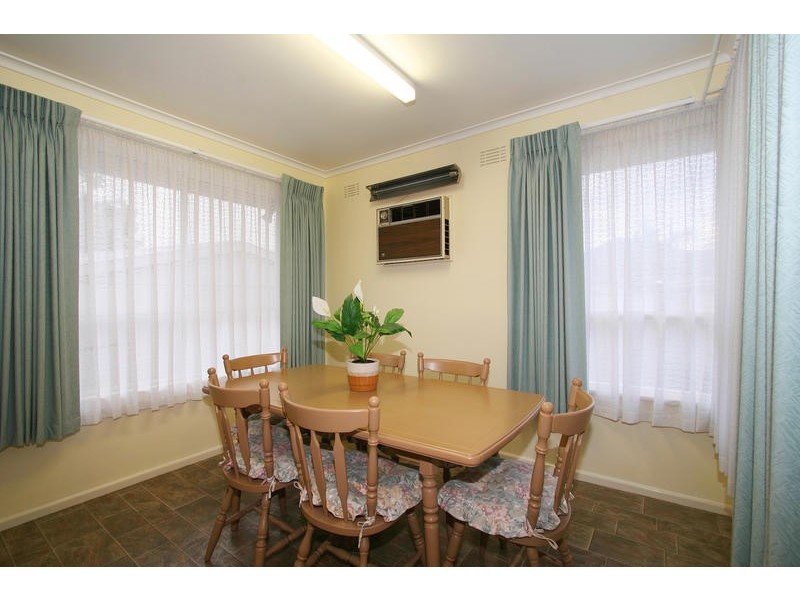 11 Yalambee Avenue, Aspendale VIC 3195