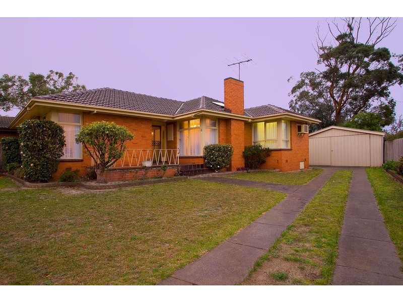 11 Yalambee Avenue, Aspendale VIC 3195