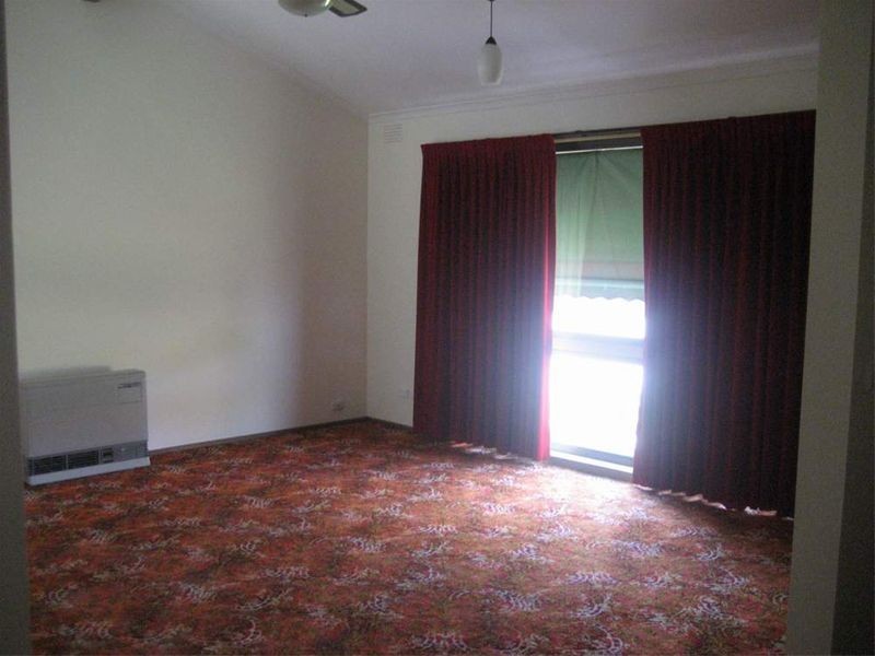 6 /8 Golfwood Close, Dingley Village VIC 3172