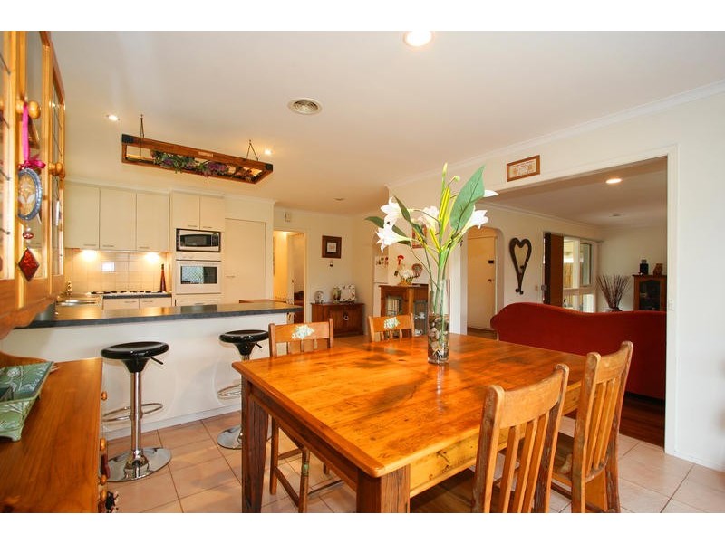 2 Rainsford Court, Dingley Village VIC 3172