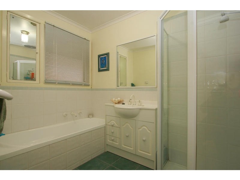 2 Rainsford Court, Dingley Village VIC 3172