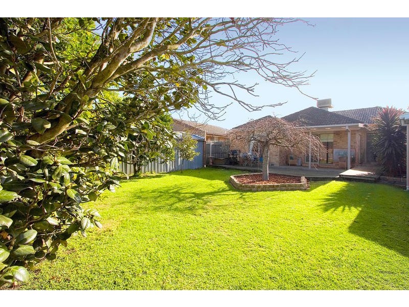 32 Jacks Avenue, Dingley Village VIC 3172