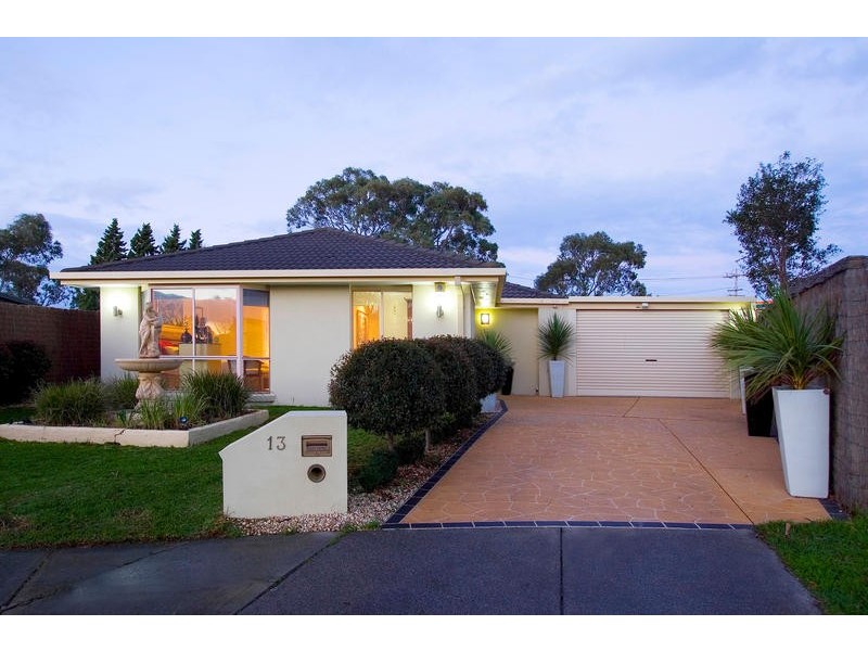 13 Rochelle Court, Aspendale Gardens VIC 3195