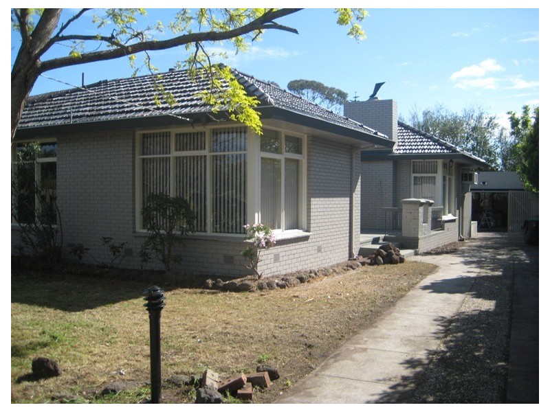 6 Forest Park Road, Dingley Village VIC 3172