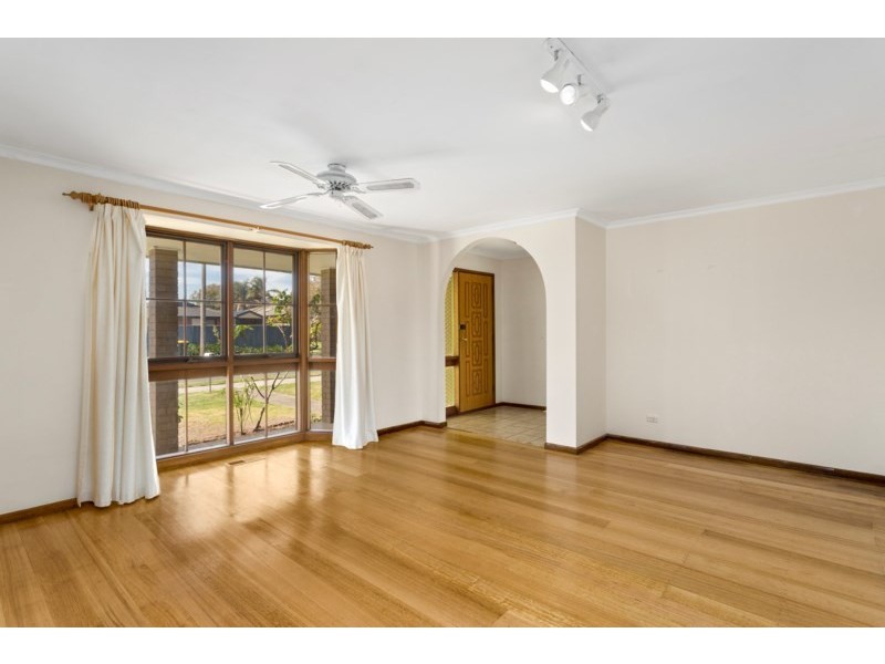 122 Howard Road, Dingley Village VIC 3172