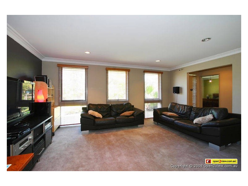 31 Rhoda Street, Dingley Village VIC 3172