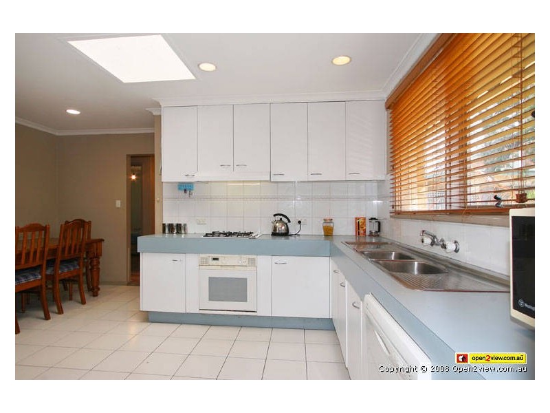 31 Rhoda Street, Dingley Village VIC 3172