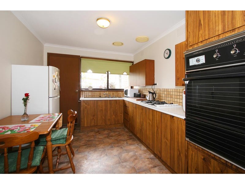 8/4A Campbell Grove, Dingley Village VIC 3172