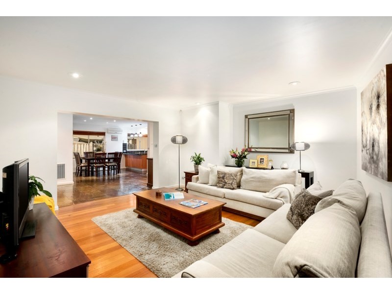 5 Kathrin Avenue, Dingley Village VIC 3172