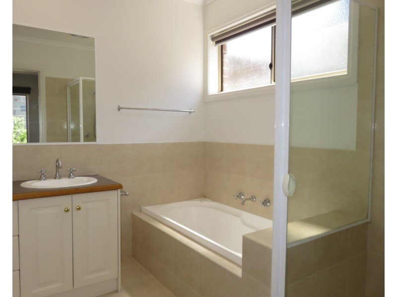 4/69 Centre Dandenong Road, Dingley Village VIC 3172