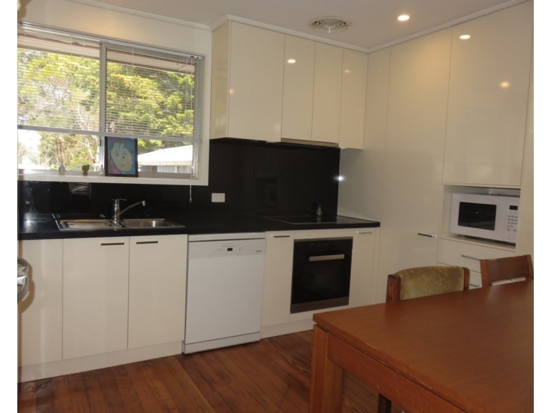 17 Harley Street, Dingley Village VIC 3172