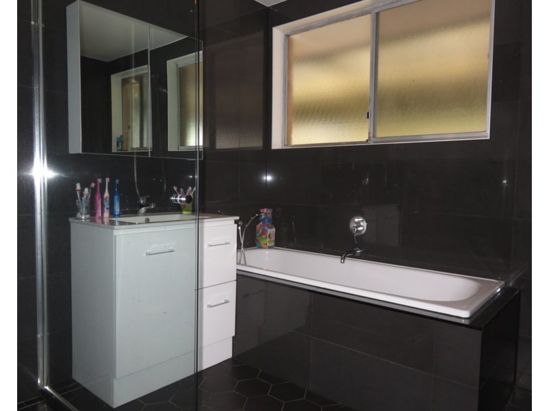 17 Harley Street, Dingley Village VIC 3172