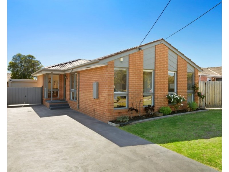 4 Sandleford Place, Dingley Village VIC 3172