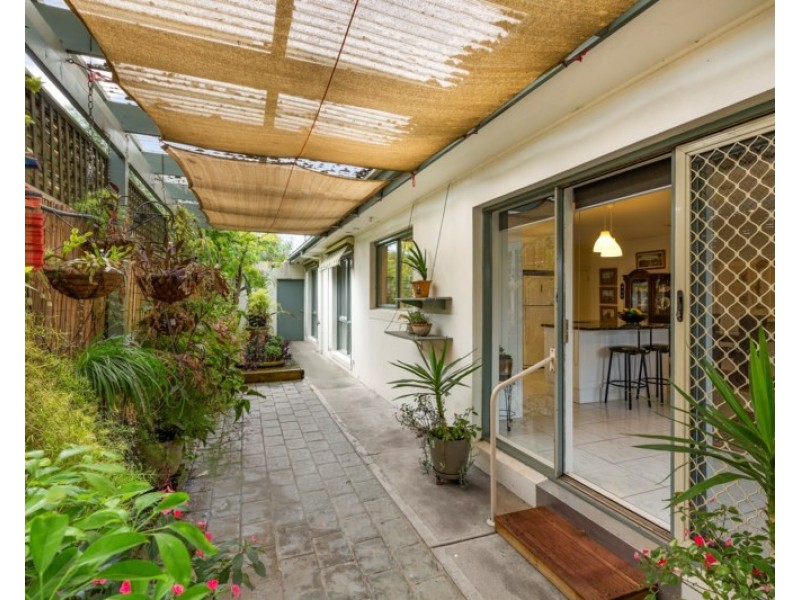 2/302 Spring Road, Dingley Village VIC 3172