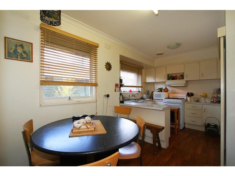 13 Clarence Avenue, Keysborough VIC 3173