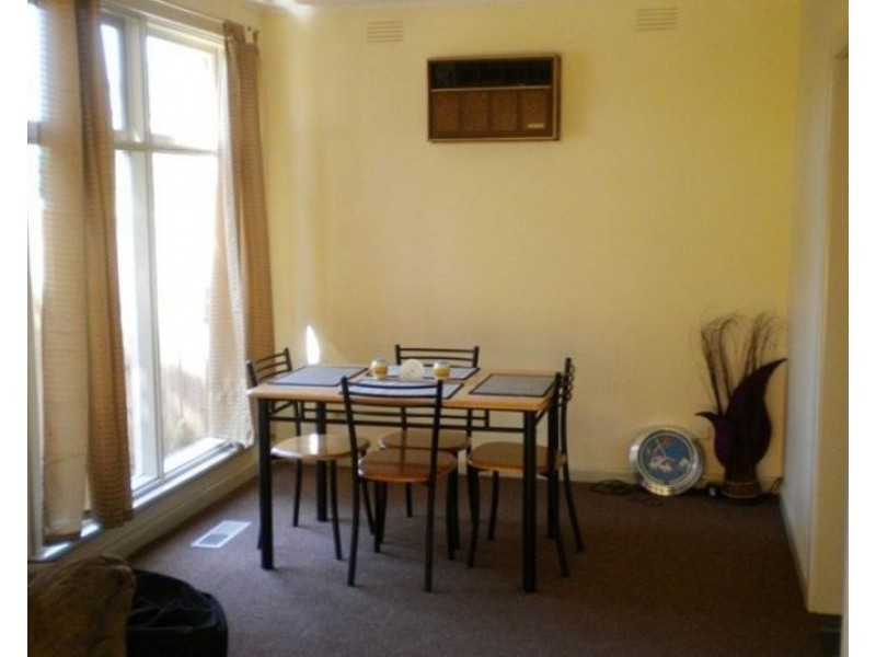 16 Pauline Avenue, Dingley Village VIC 3172