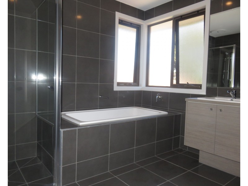 3/13 Lord Avenue, Dingley Village VIC 3172