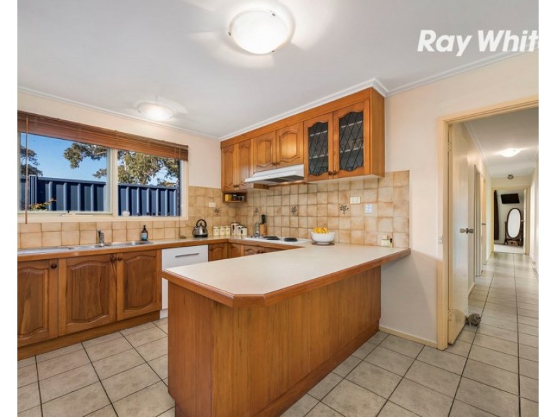 2 Dimar Court, Dingley Village VIC 3172