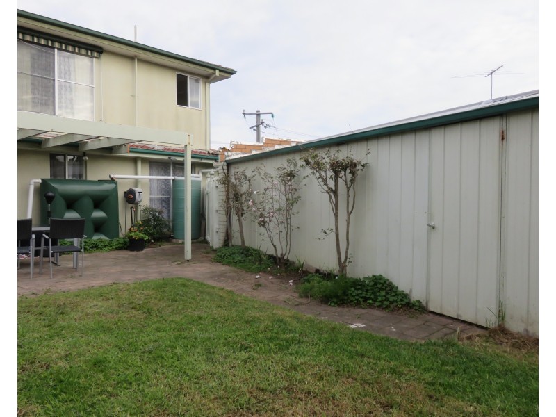22 Plaza Crescent, Dingley Village VIC 3172