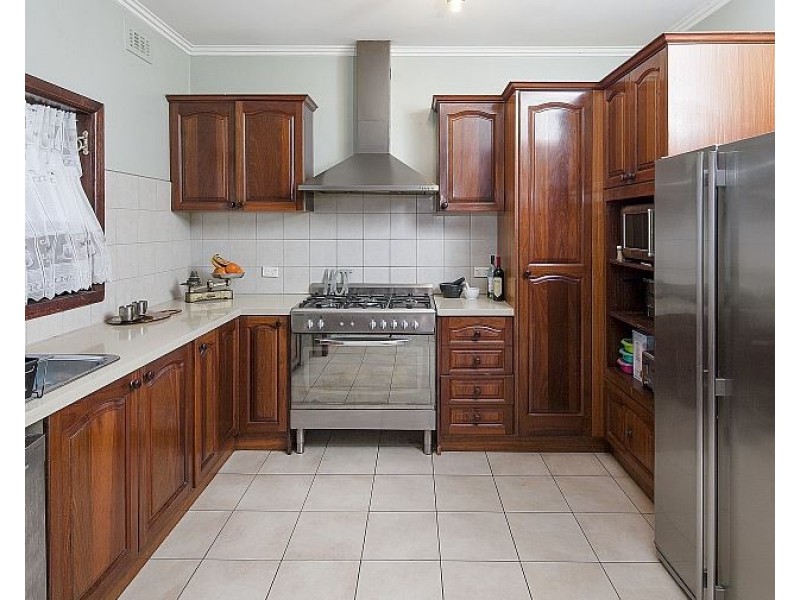 27 Wilson Street, Dandenong VIC 3175