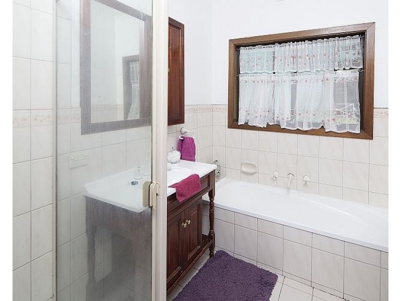 27 Wilson Street, Dandenong VIC 3175