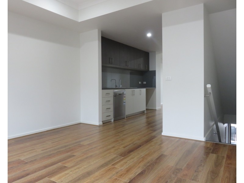 9/27 Hornsby Street, Dandenong VIC 3175