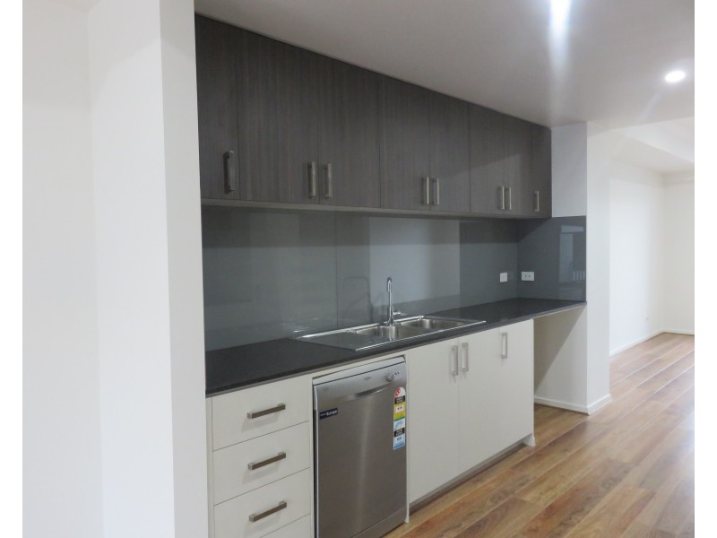 9/27 Hornsby Street, Dandenong VIC 3175