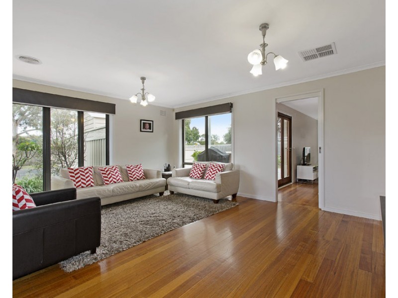 120 Howard Road, Dingley Village VIC 3172