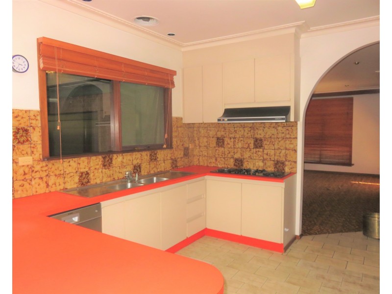 43 Corio Drive, Springvale South VIC 3172