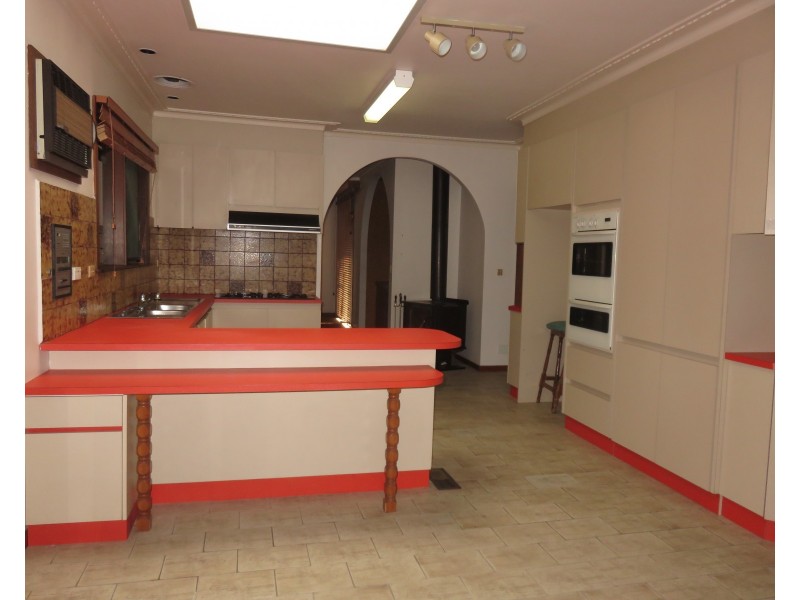 43 Corio Drive, Springvale South VIC 3172