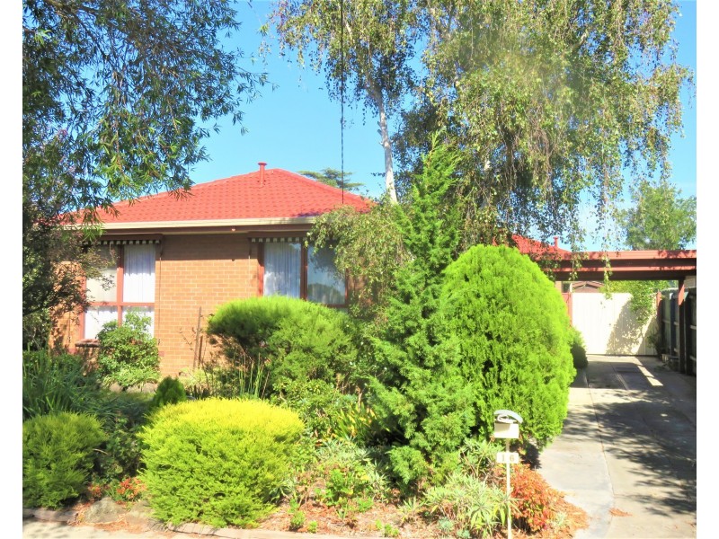 16 Pickworth Drive, Dingley Village VIC 3172