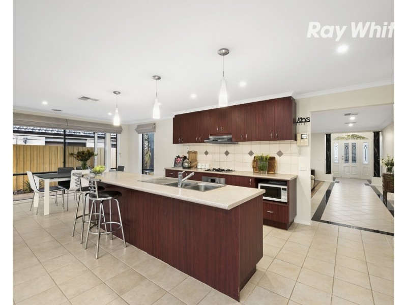 23 Heathland Way, Dingley Village VIC 3172