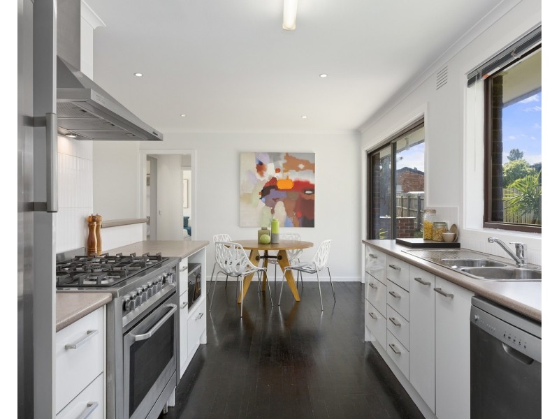 6 Shannon Court, Dingley Village VIC 3172