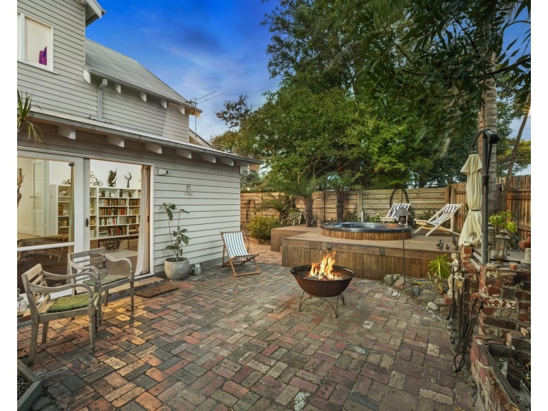 246 Spring Road, Dingley Village VIC 3172