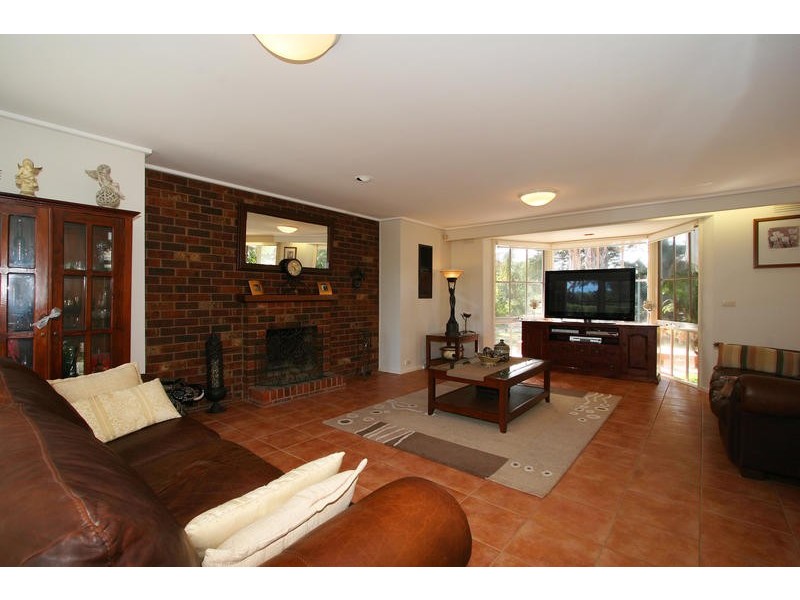 99 Beatrice Street, Cheltenham VIC 3192