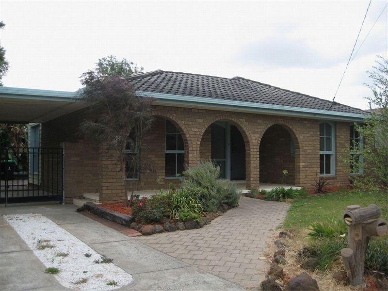 13 Glenway Drive, Dingley Village VIC 3172