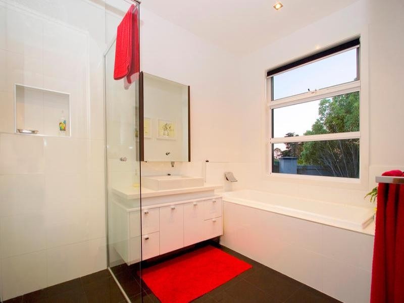 37 Christina Terrace, Dingley Village VIC 3172