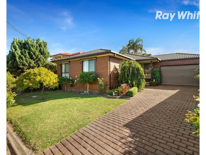 11 Casey Close, Springvale South VIC 3172
