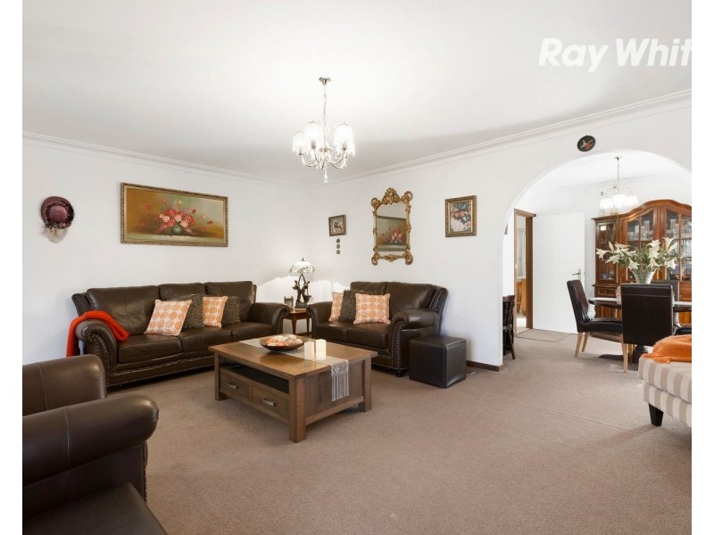 11 Casey Close, Springvale South VIC 3172