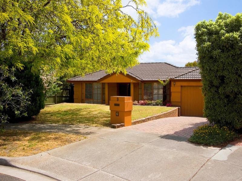 9 Lumeah Court, Dingley Village VIC 3172