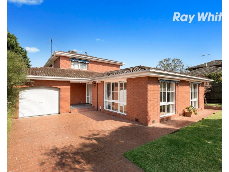 2 Willy Court, Dingley Village VIC 3172