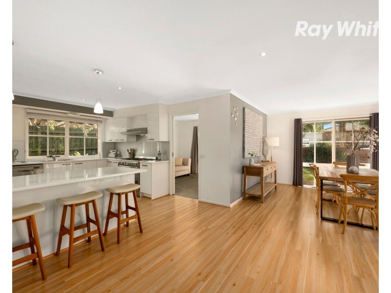 2 Willy Court, Dingley Village VIC 3172