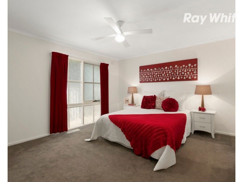 2 Willy Court, Dingley Village VIC 3172