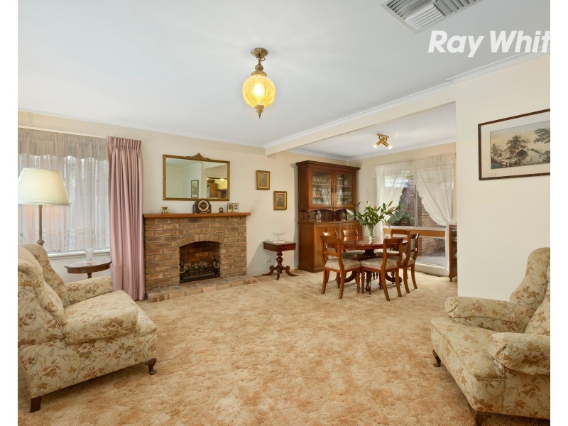 3 Kingswood Drive, Dingley Village VIC 3172