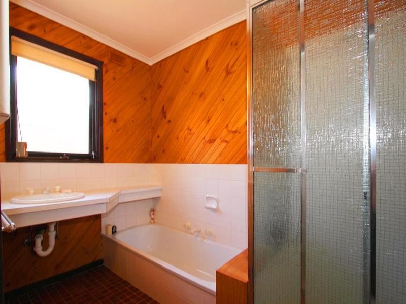 5 Willowglen Court, Dingley Village VIC 3172