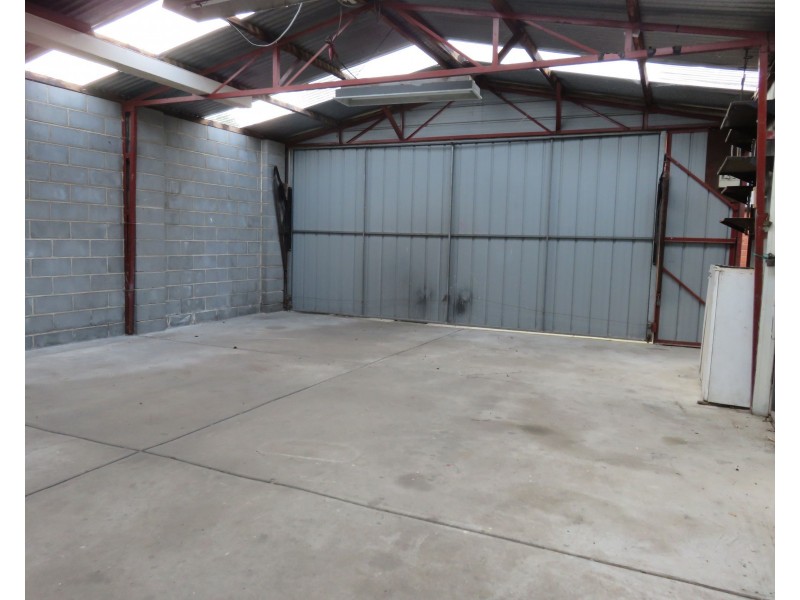 2 Connell Close, Dingley Village VIC 3172