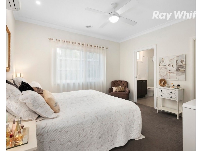 45 Dorset Road, Croydon VIC 3136